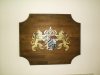 Schild Wittelsbacher Wappen auf Holz mit Pinsel und Malstock.
Schilderhersteller münchen und Dachau
Werbetechnik Hartl
